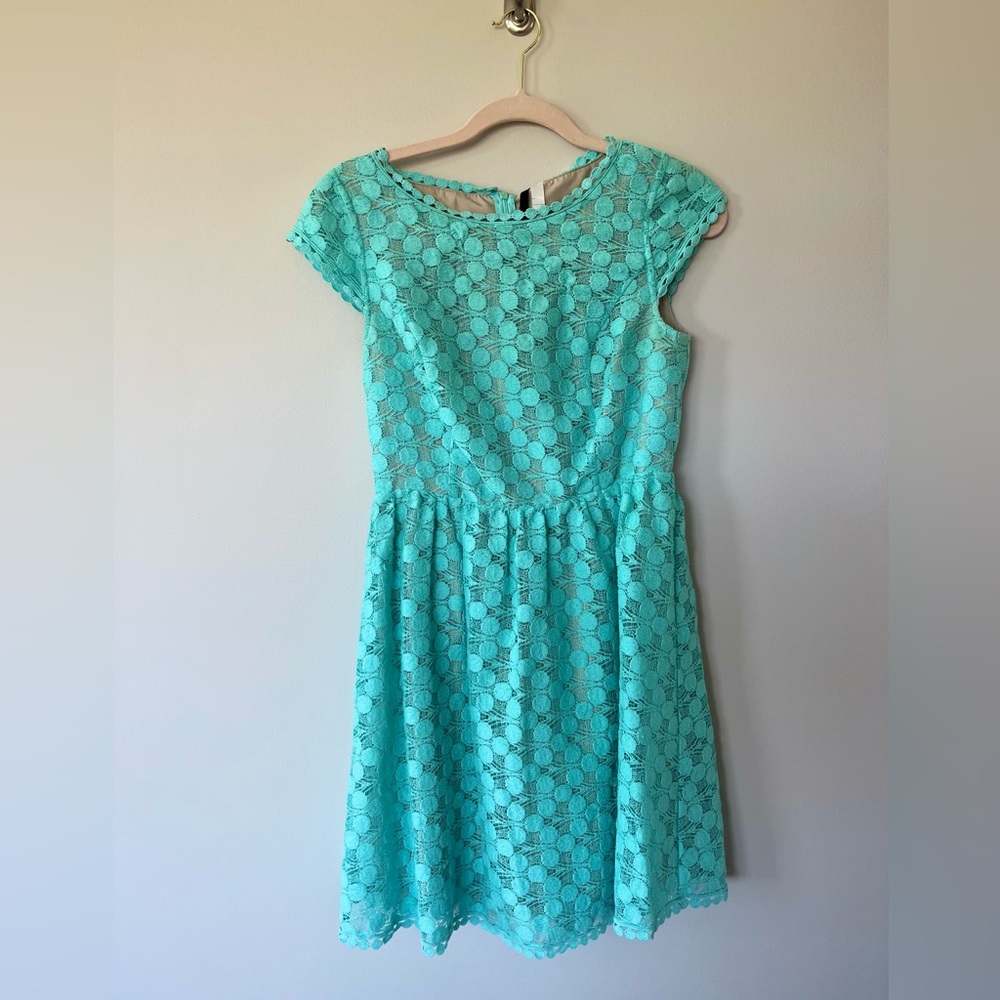 Brand: Kenzie Size: Small - Mint lace overlay dress